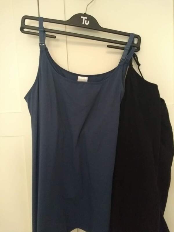 size 12 14 16 L XL blue and black vest tops 